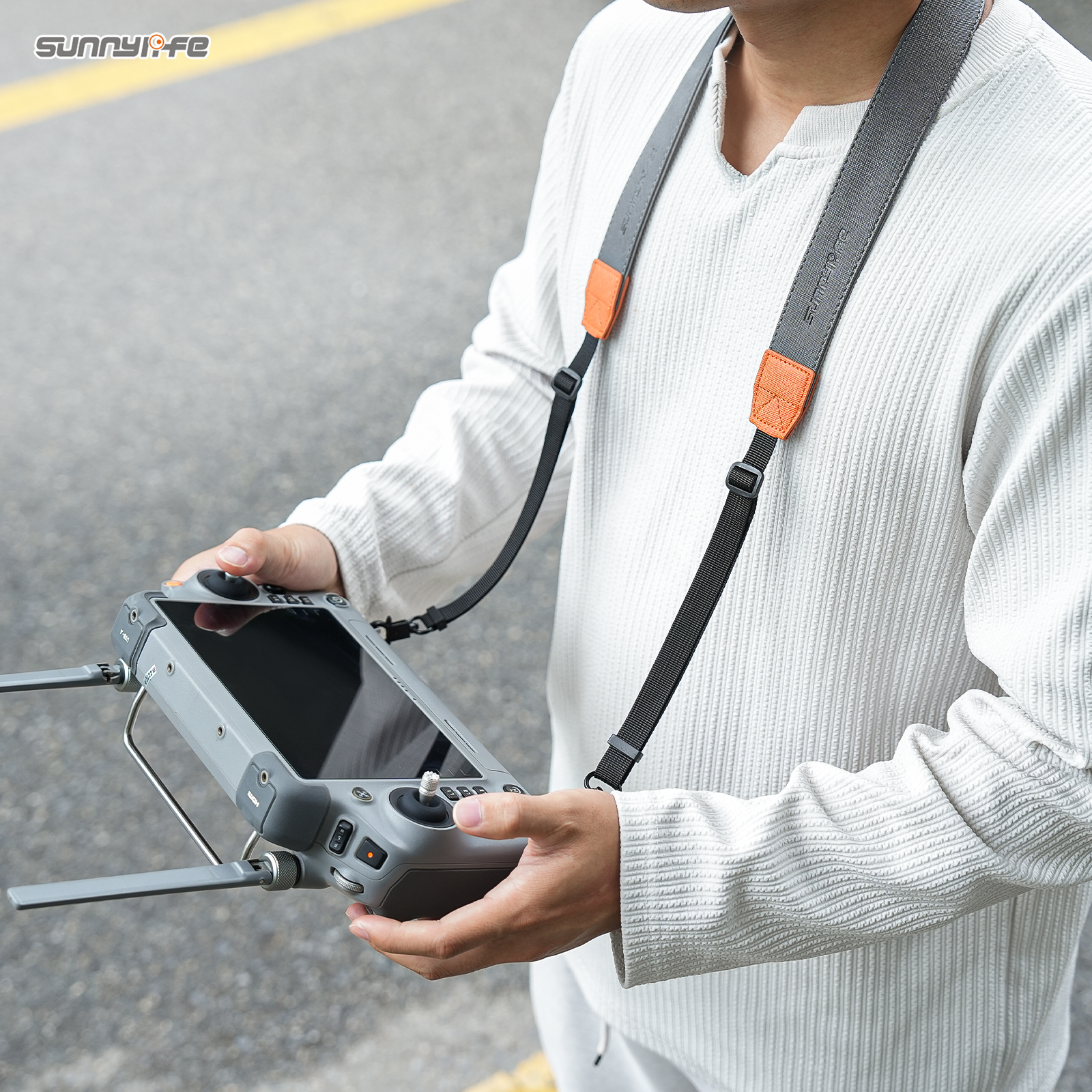 Sunnylife Remote Controller Ho - Drone Neck Strap のレビューと価格