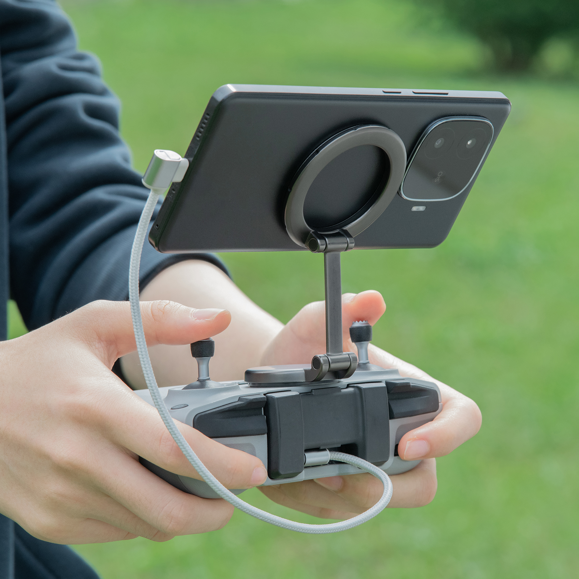 Adjustable Magnetic Phone Stan - Drone Tablet Mount のレビューと価格